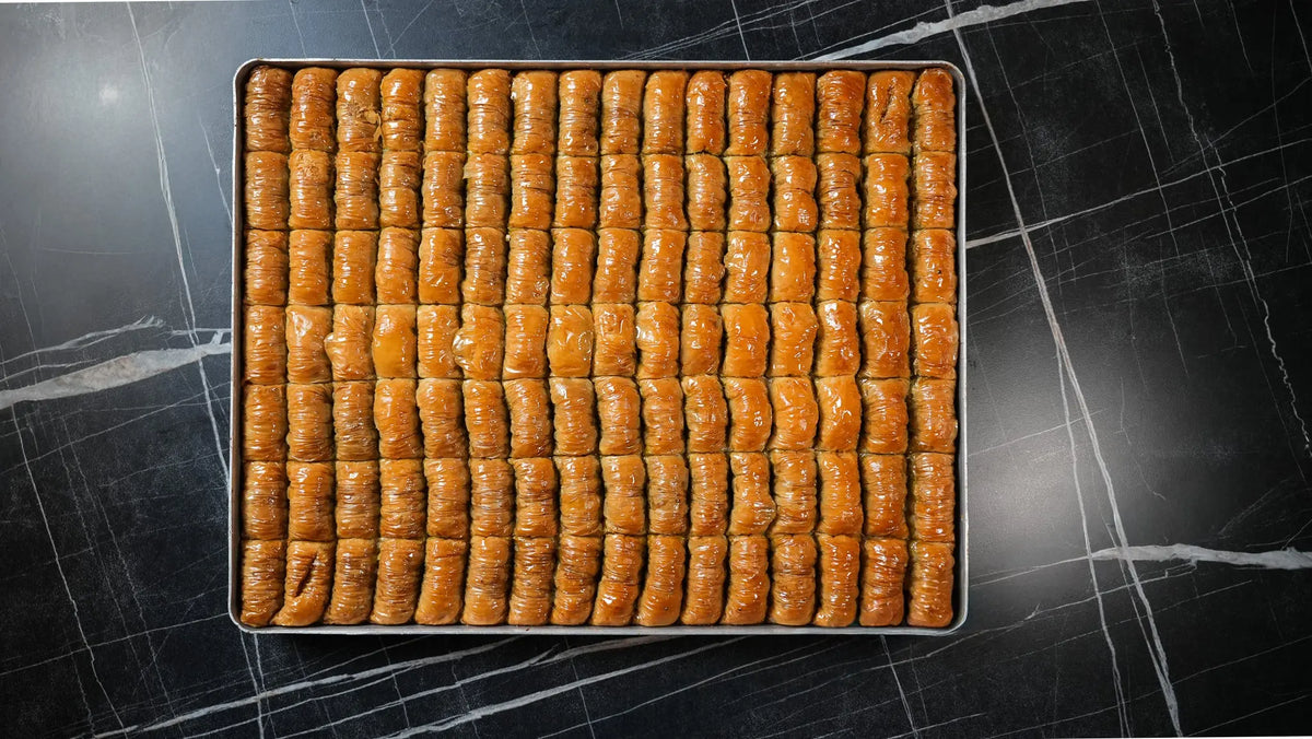 Gerollte Baklava mit Pistazien Blech | ca. 3800 g – Back-Lava