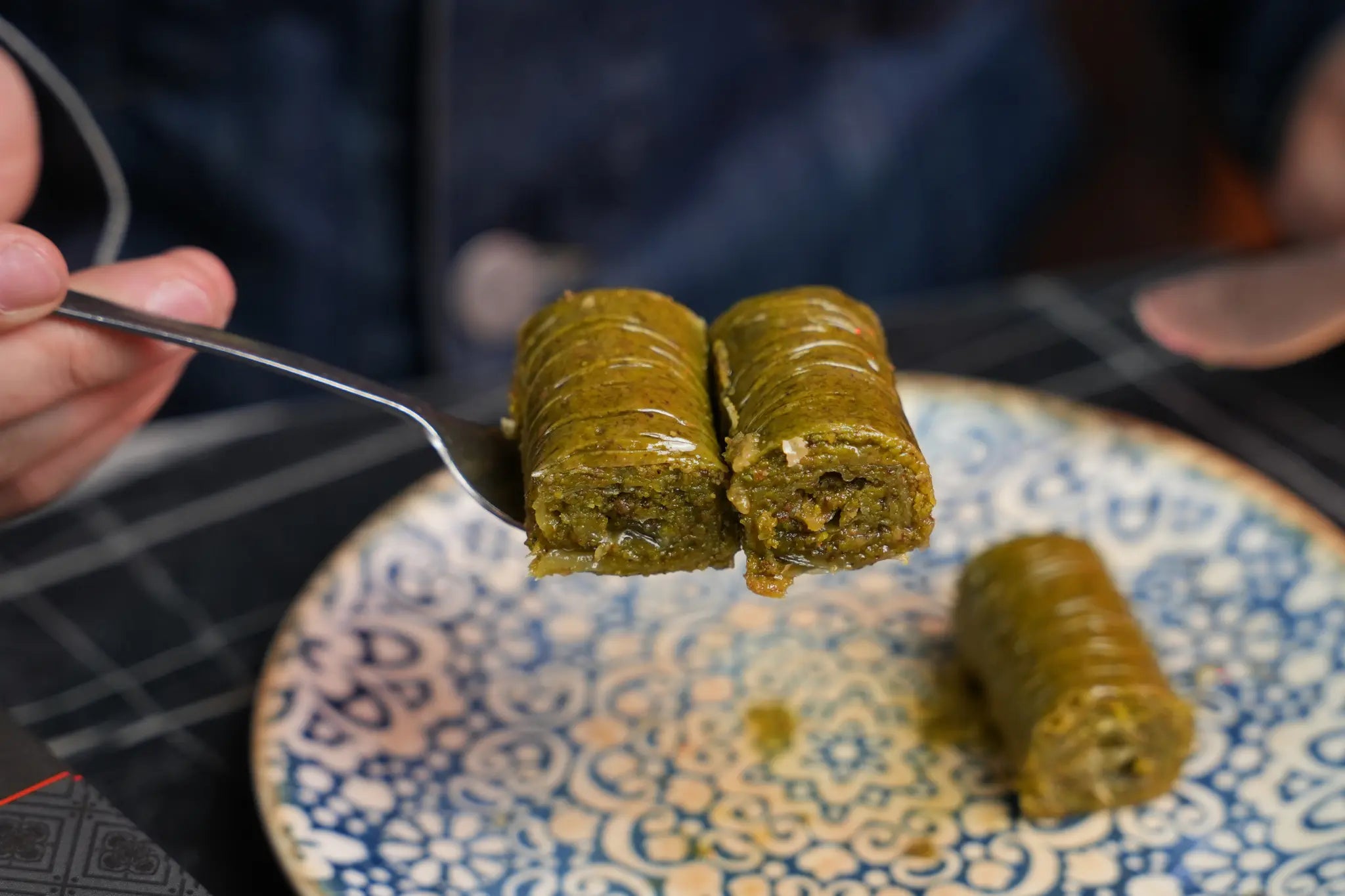 Geschenk Blech Pistazien Traum | Grüne Sarma mit Pistazien – Back-Lava