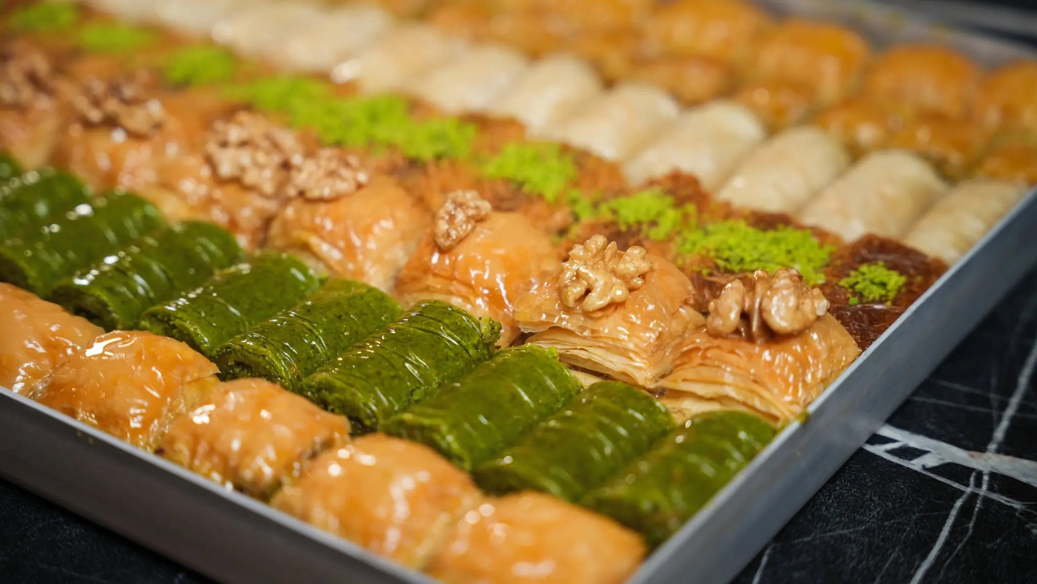 Geschenk Blech Premium Baklava - ca. 3.2 kg 