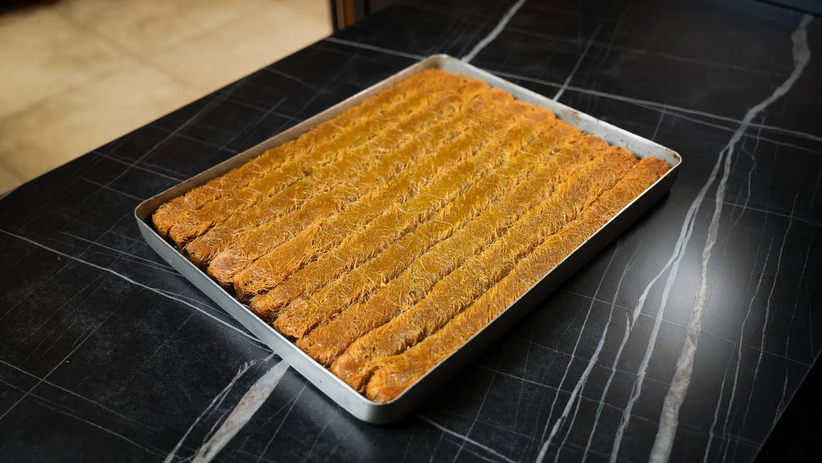 Ausgerolltes Engelshaar (Kadayif) mit Pistazien Blech | ca. 4 kg - Back-Lava 