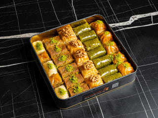 Geschenk Box Premium – Exklusive Auswahl traditioneller Baklava-Spezialitäten 