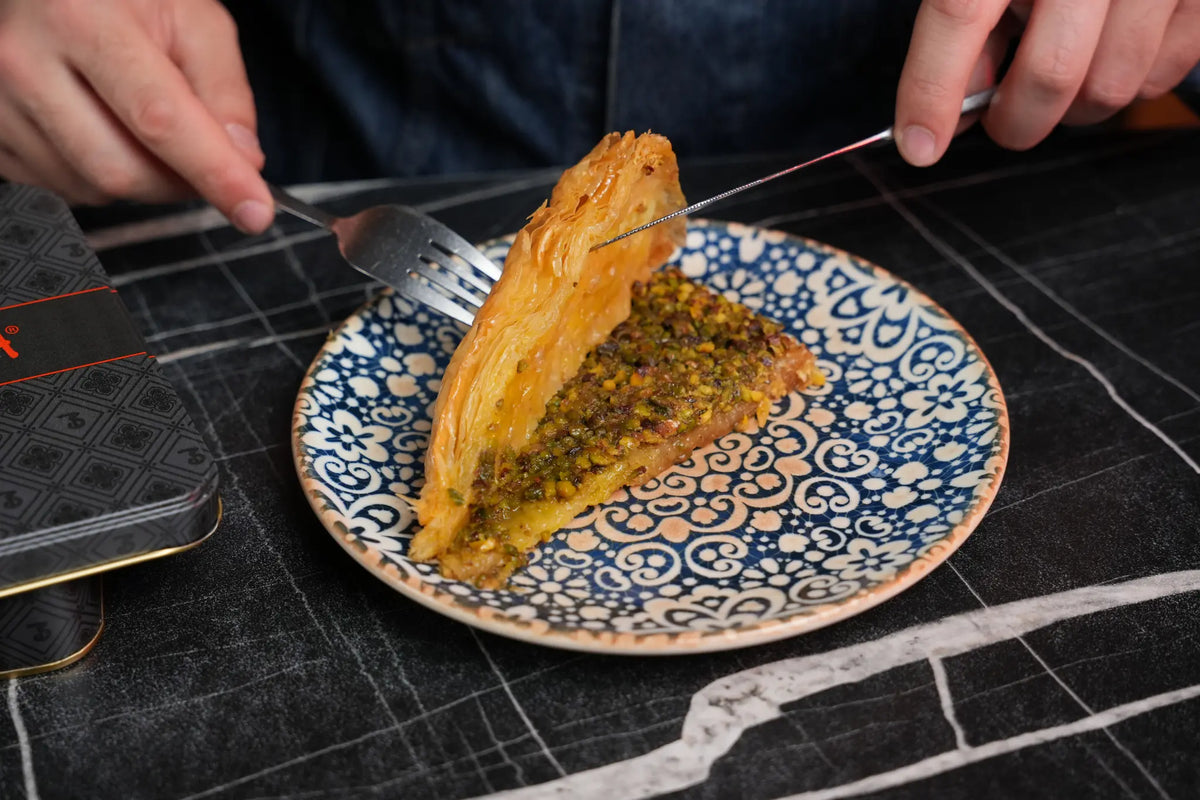 Karotten-Scheiben Baklava Blech – Traditionelle Gaziantep Spezialität – Back-Lava 