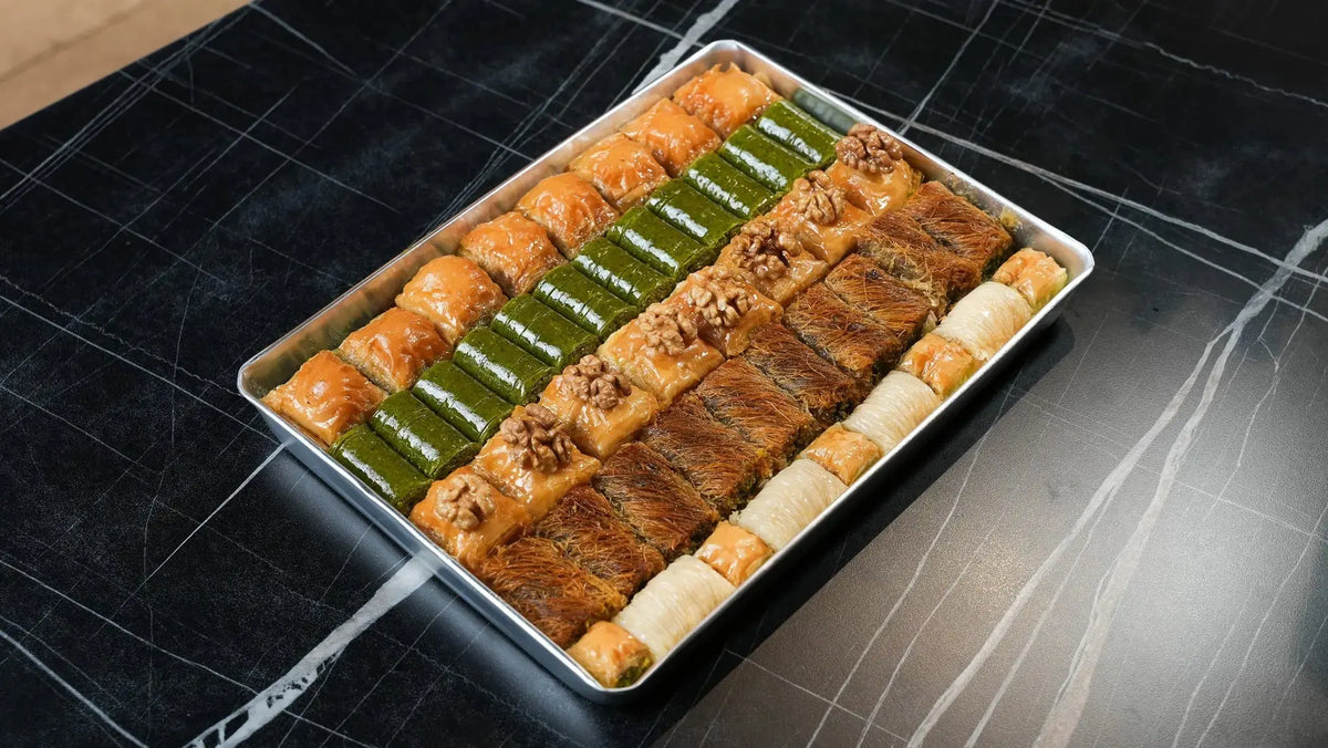 Geschenk-Blech Premium Baklava – Back-Lava - L
